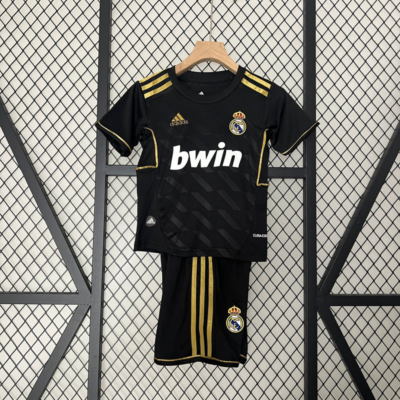 REAL MADRID II 11/12 CHILDREN'S SET (RETRO)